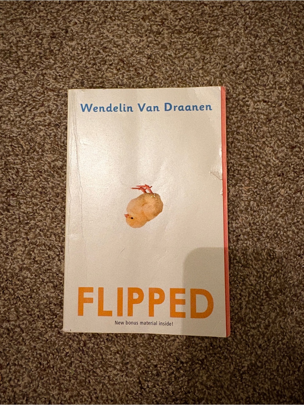 Wendelin Van Draanen Flipped - White and Orange Paperback